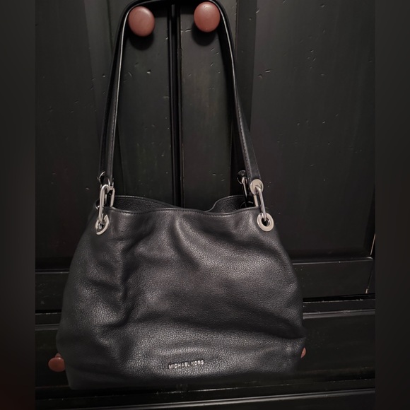 MICHAEL Michael Kors Raven Large Leather Shoulder Bag Black with Silver Hardware - Picture 3 of 10